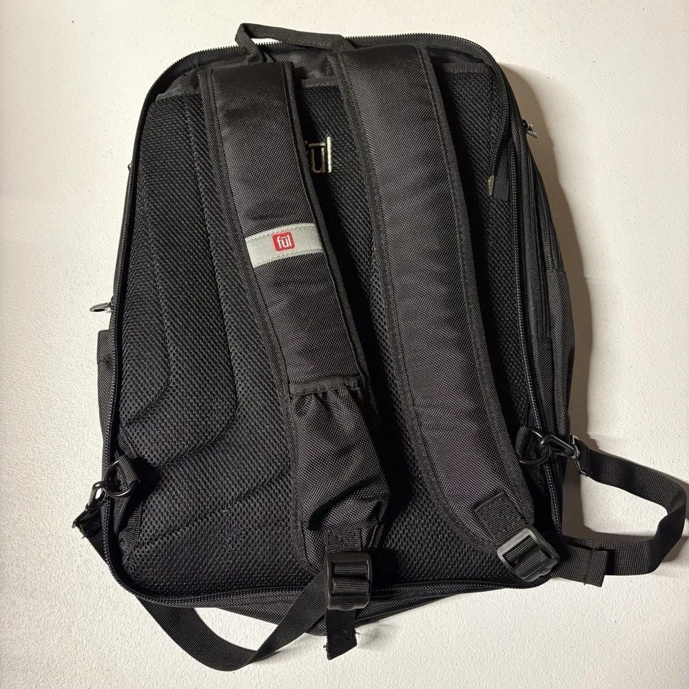Ful Unisex Backpack‎ Black Laptop School Work Day Bag Travel NEW